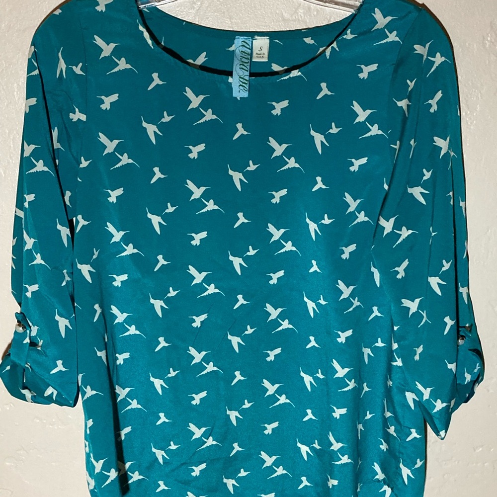 Alna Be Teal Bird Print Blouse